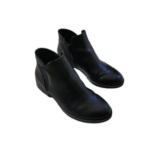 Kim Rogers Harbor Boots